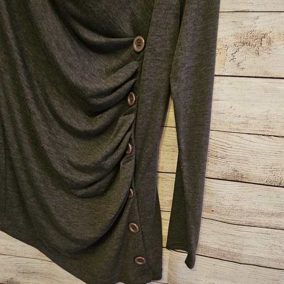 J mode USA long sleeve gray tunic with side gather and buttons - Picture 2 of 5